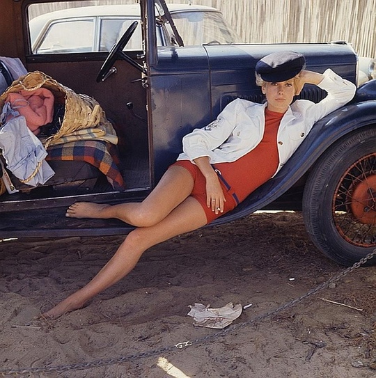 Катрин Денев, 1962..0