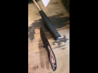 Кованый нож Фантом от кузнеца Михаила Суходеева.
Заточка острая,..0