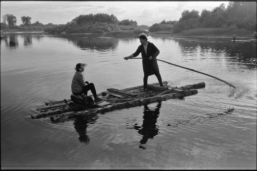 Переправа на плоту, Кемеровская область, 1984..0