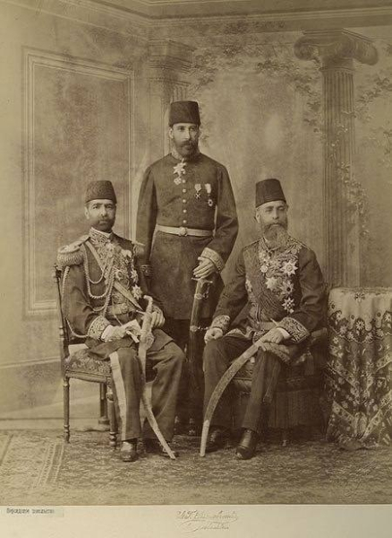 Персидские дипломаты перед коронацией Александра III. Москва, 1883..0