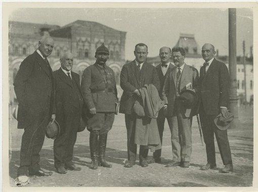 Семен Буденный, Михаил Калинин среди американских сенаторов во..0