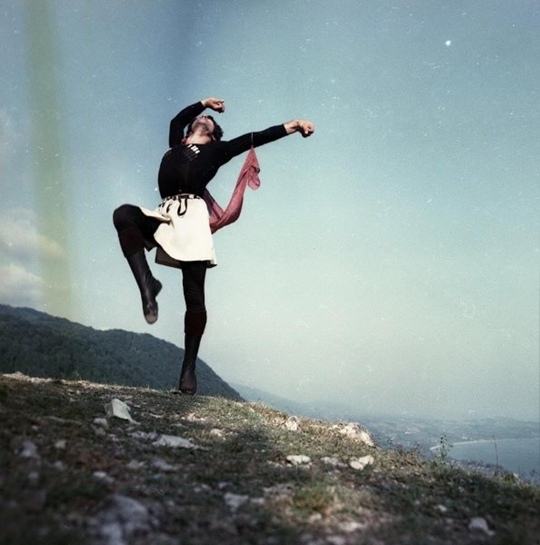 Солист ансамбля танца «Шаратын», 1970-е..0
