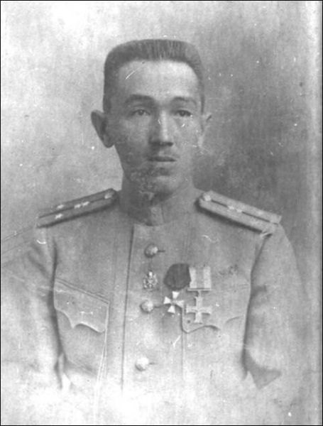 Сулейман Кучуков, родился в 1889 году в ауле Гульча на территории..0