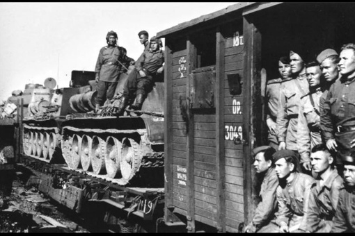 Танковый корпус едет с Урала на фронт, 1943..0