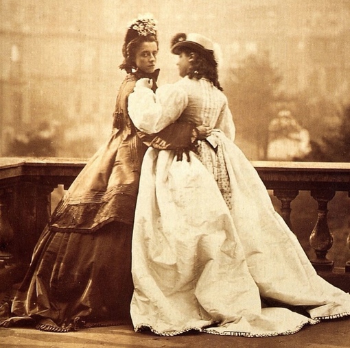 Женский портрет викторианской эпохи, 1860-е годы, фотограф — леди..6