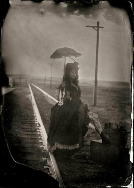 Американский фотограф Стивен Беркман делает свои снимки по..2