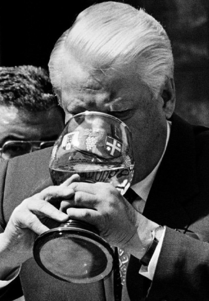 Борис Ельцин посетил Германию своим визитом. 1994..0