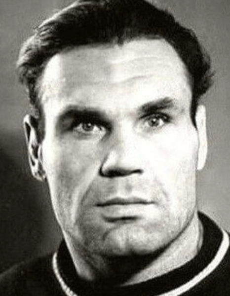 Как Анатолий Парфёнов из раненого солдата стал звездой..1