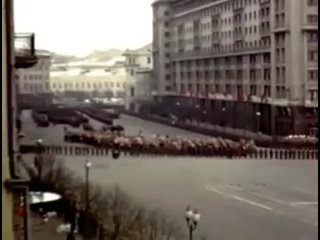 Потерянное видео похорон Иосифа Сталина, снятое майором США..0