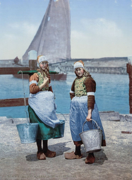 Повседневная жизнь голландцев на фотохромных открытках 1890-х..6
