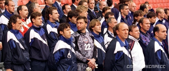 Сборная России по футболу на чемпионате Европы 1996 года

Фото:..0