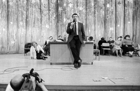 Сеанс «здоровья» Кашпировкого.Москва , 1989..0