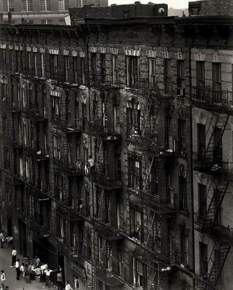 Жизнь в трущоба на окраинах Нью-Йорка ,1960-е..3