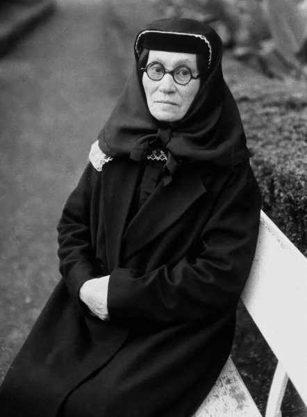 Екатерина Джугашвили, мать Иосифа Сталина, Тбилиси, 1931 год.
Фото..0