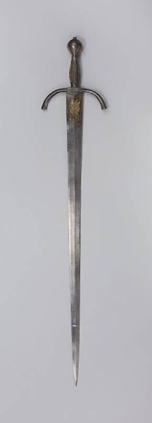 Итальянский меч ,1520 – 1530 гг.

 Длина 100,5 см. Длина клинка – 85..0