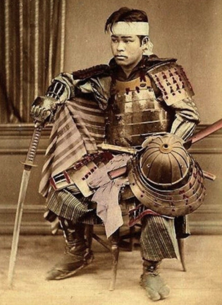 Японские самураи конца 19 века.

Японские самураи конца 19 века..2