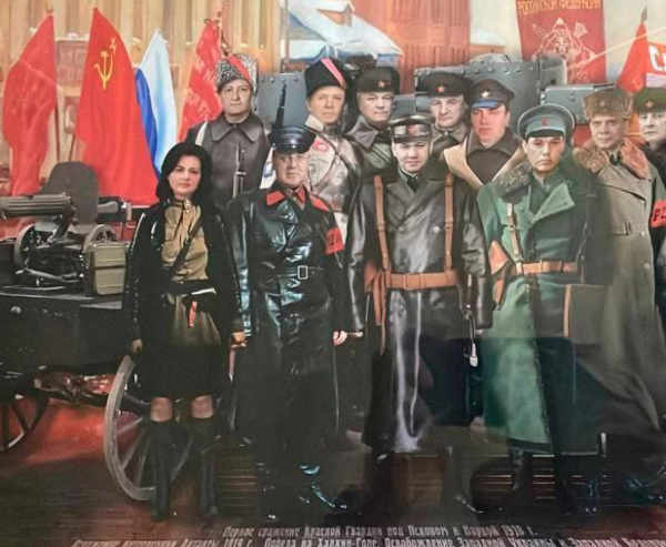 Картины, которые были обнаружены при обыске в доме у  Булгакова -..3