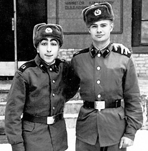 Небольшая подборка российских и советских знаменитостей,..3