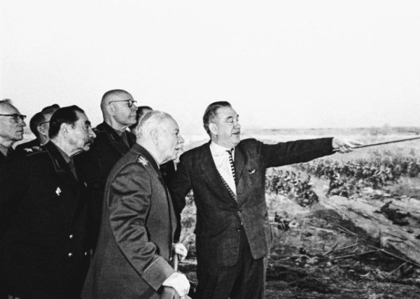 В 1962 году, на Кутузовском проспекте в Москве  по случаю  150-летия..0