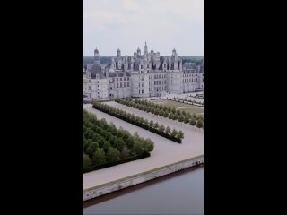 Замок Шамбор, возведенный по приказу короля Франциска I в период..0