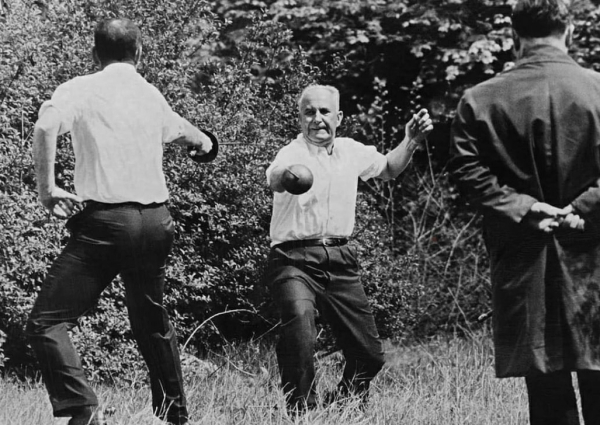 1967 год. Последняя официальная дуэль во Франции: как мэр Марселя..0