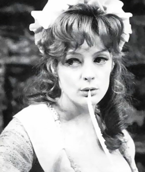 Дама Мегги Смит, одна из самых выдающихся актрис своего времени,..0