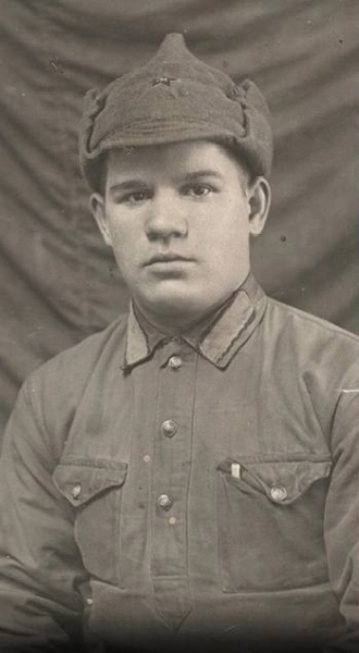 Красноармеец Михаил Пуговкин .Москва ,1941..0