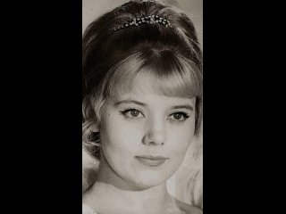 Людмила Сенчина выступает на фестивале искусств «Белые ночи» в..1