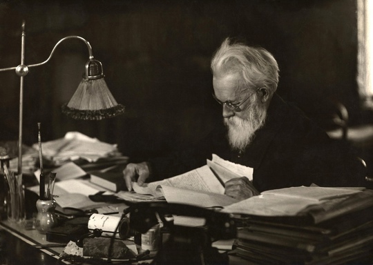 Портрет академика Владимира Вернадского, 1930-е..0