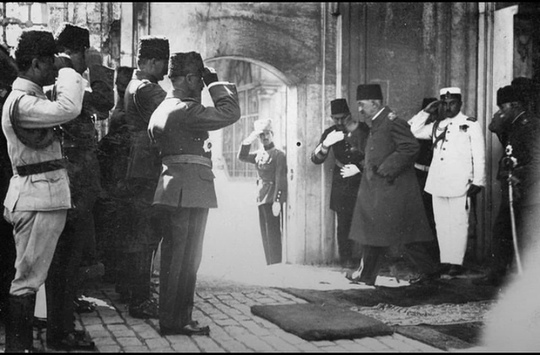 Последний султан Османской империи ( за более чем 600-летнюю..0