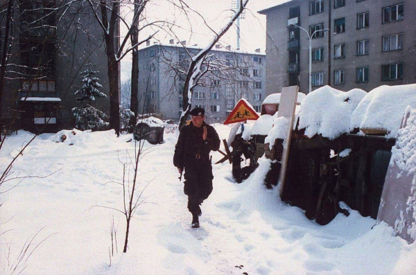 Российский доброволец воюющий на стороне сербов на линии..0