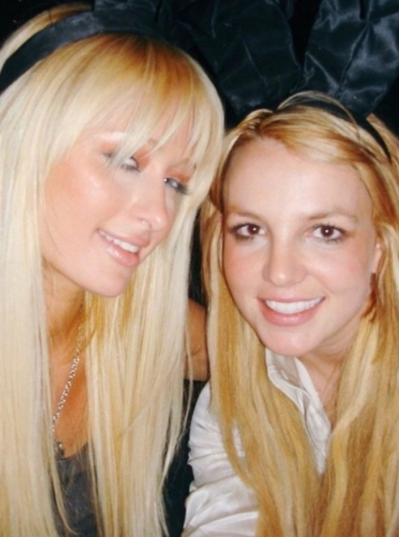 В 2006 году Бритни Спирс и Пэрис Хилтон стали настоящей сенсацией..2