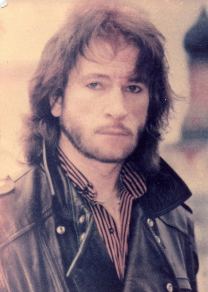 Артисты, которые покинули нас в раннем..0