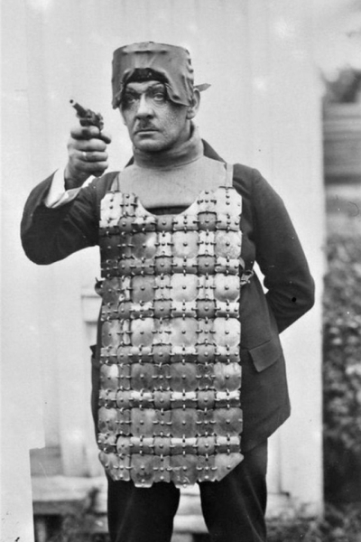 Экспериментальная модель  полицейского бронижилета. Германия,1930..0