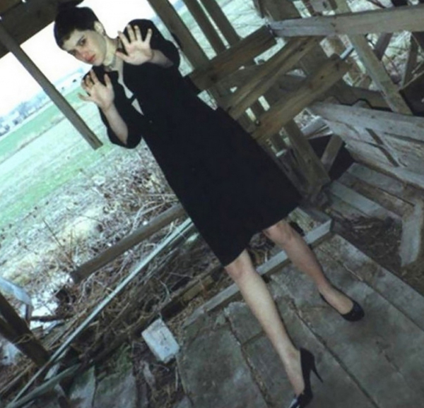 Эта красивая 14-летняя девочка по имени Реджина Кей Уолтерс в 1990..0