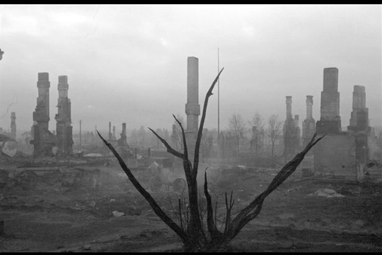 Финский  город Рованиеми , уничтоженный немцами при отступлении,..0