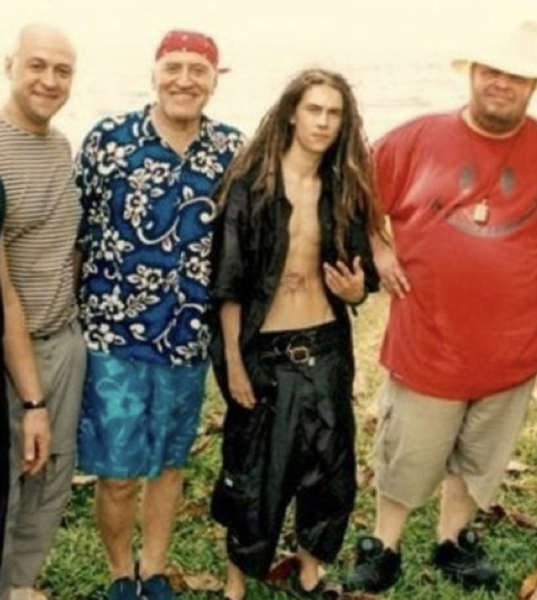 Когда Дроздов и Децл чуть не отправили всю команду в больницу:..0