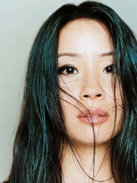 Люси Лью — икона азиатской красоты 90-х.
Каждая её роль была..2