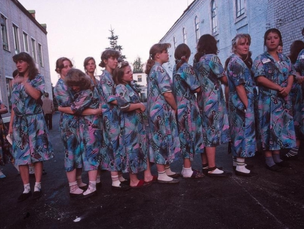 На фотографии изображена женская воспитательная колония в Новом..3