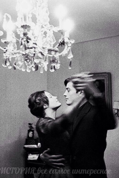 Роми Шнайдер и Ален Делон. Домашние танцы. 1959..0