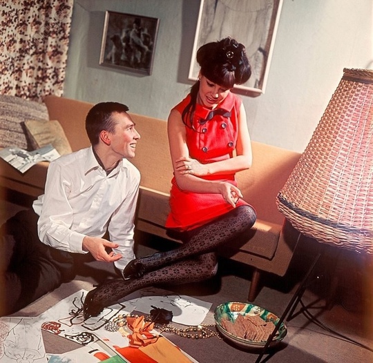 Советский модельер Слава Зайцев и манекенщица Регина Збарская,..0