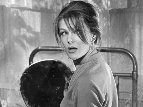 Светлана Дружинина в романтической комедии « Девчата». СССР,..2