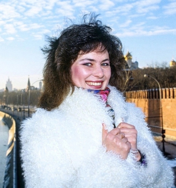 В 1990 году в Москве состоялся уникальный и единственный в истории..4