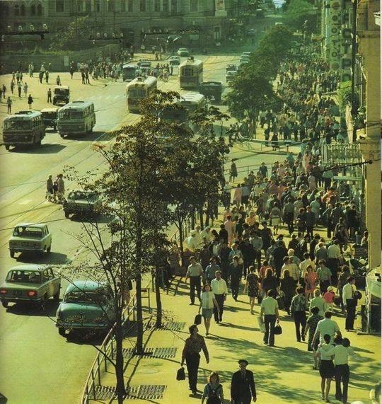 Владивосток, улица Ленинская (Светланская). Середина 1970-х..0