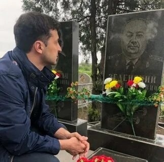 Семен Иванович Зеленский родился в Кривом Роге в 1924 году . В 1941..3