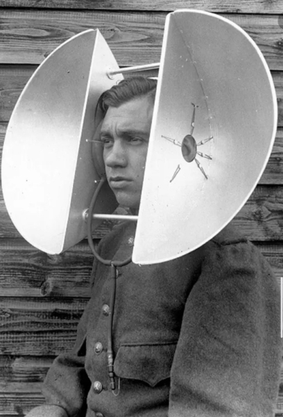 Голландский слушатель самолетов 1930-х..0