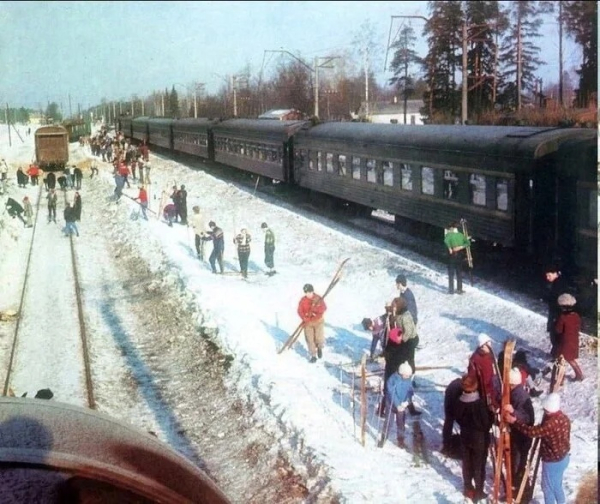 Поезд 