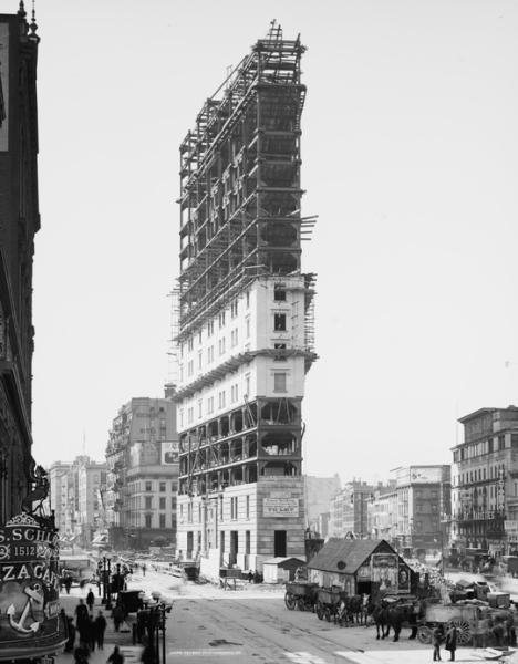 Строящееся здание New York Times (1904..0