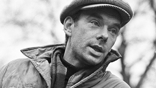 Алексей Баталов 
 
Алексей Баталов, киноактер, народный артист..0