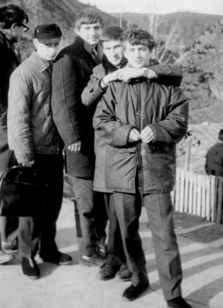 Ленинград, 1969 год. Молодые самбисты Вова Путин и Аркаша Ротенберг..0